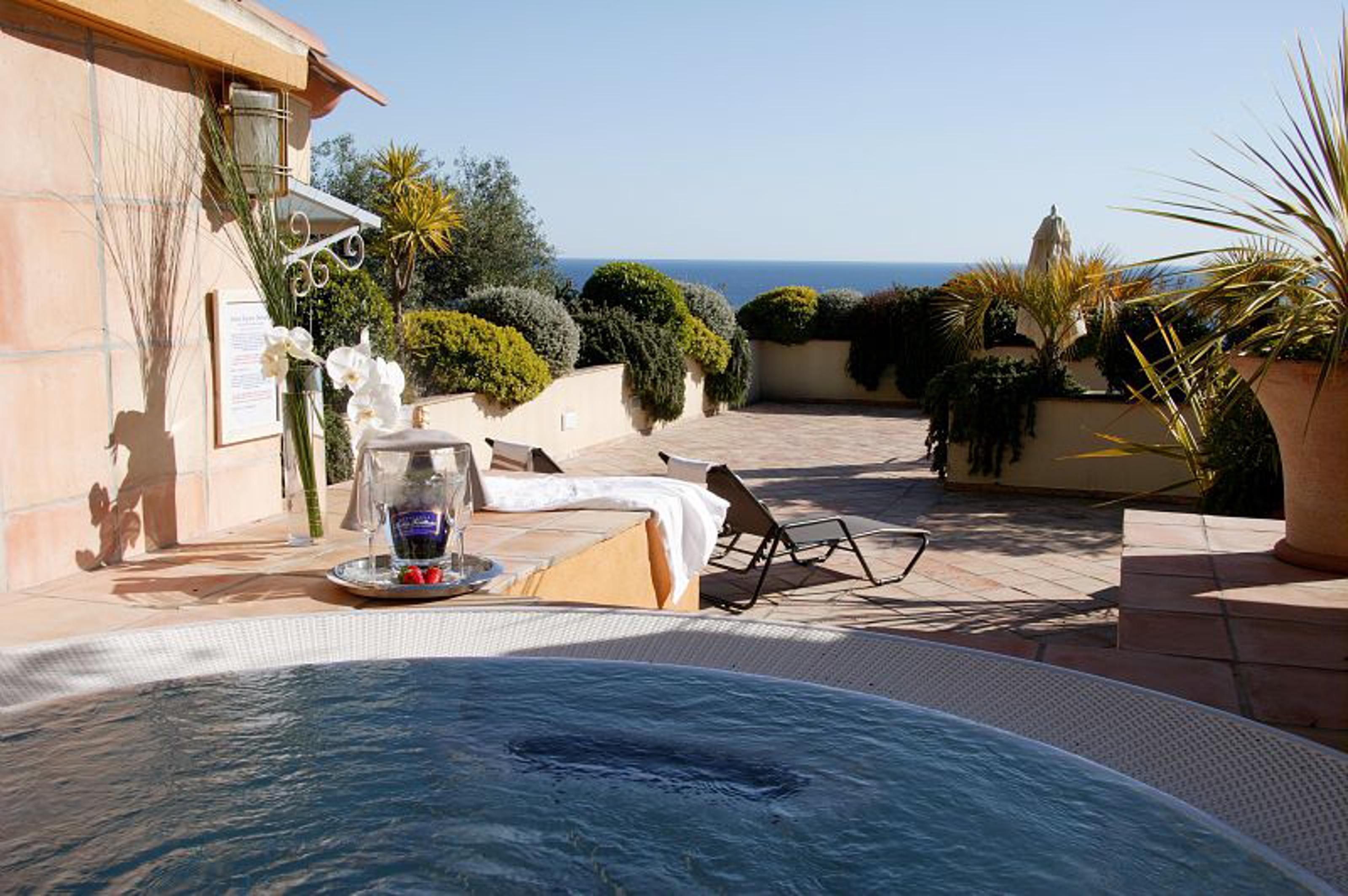 La Pérouse Baie Des Anges Hotel